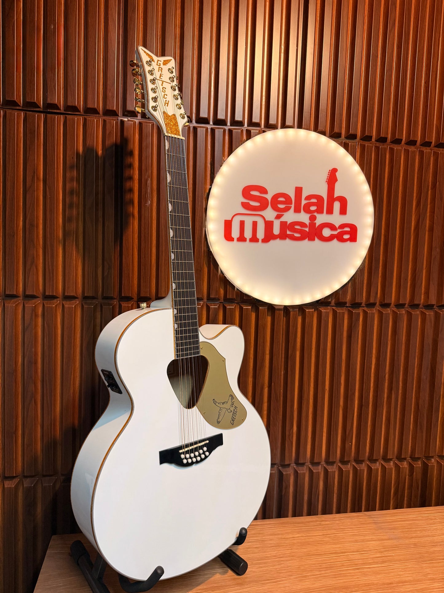 Docerola Gretsch G5022CWFE-12 Rancher Falcon