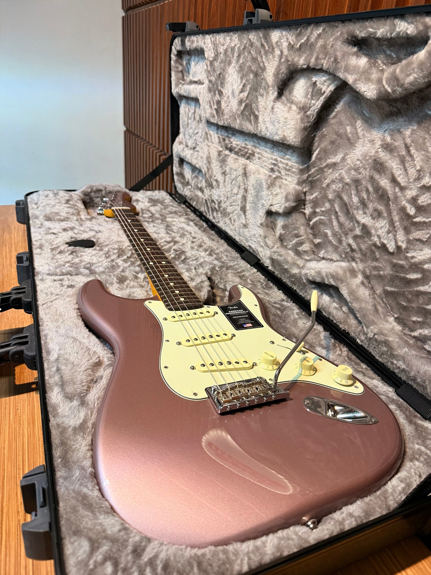 Estuche rígido para guitarra eléctrica Fender Deluxe Molded Case