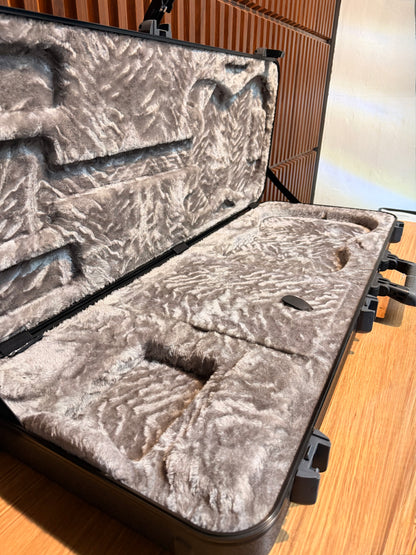 Estuche rígido para guitarra eléctrica Fender Deluxe Molded Case