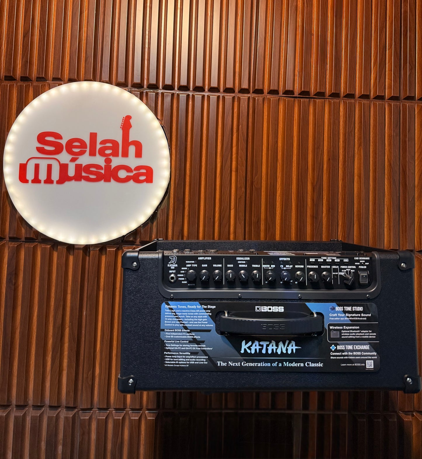 Amplificador para guitarra Boss Katana 100 Gen 3