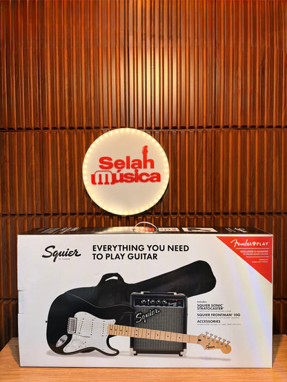 Paquete de guitarra eléctrica Fender Squier Stratocaster Sonic color negro