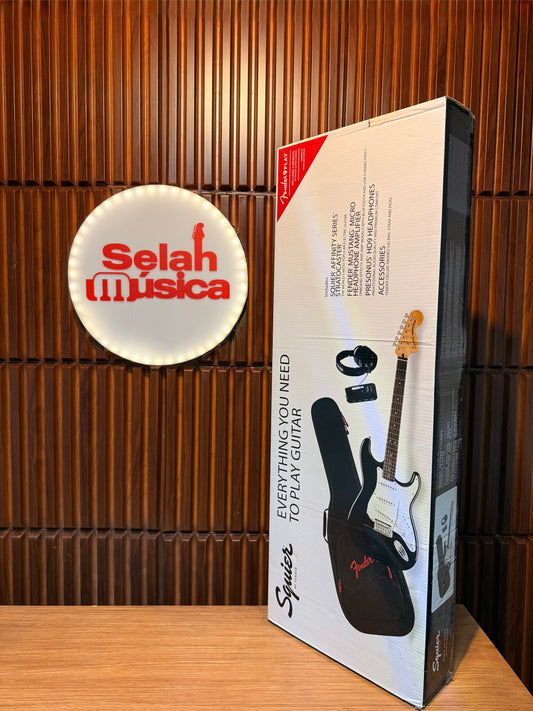 Paquete de guitarra eléctrica Fender Squier Affinity Stratocaster Mustang Micro color negro