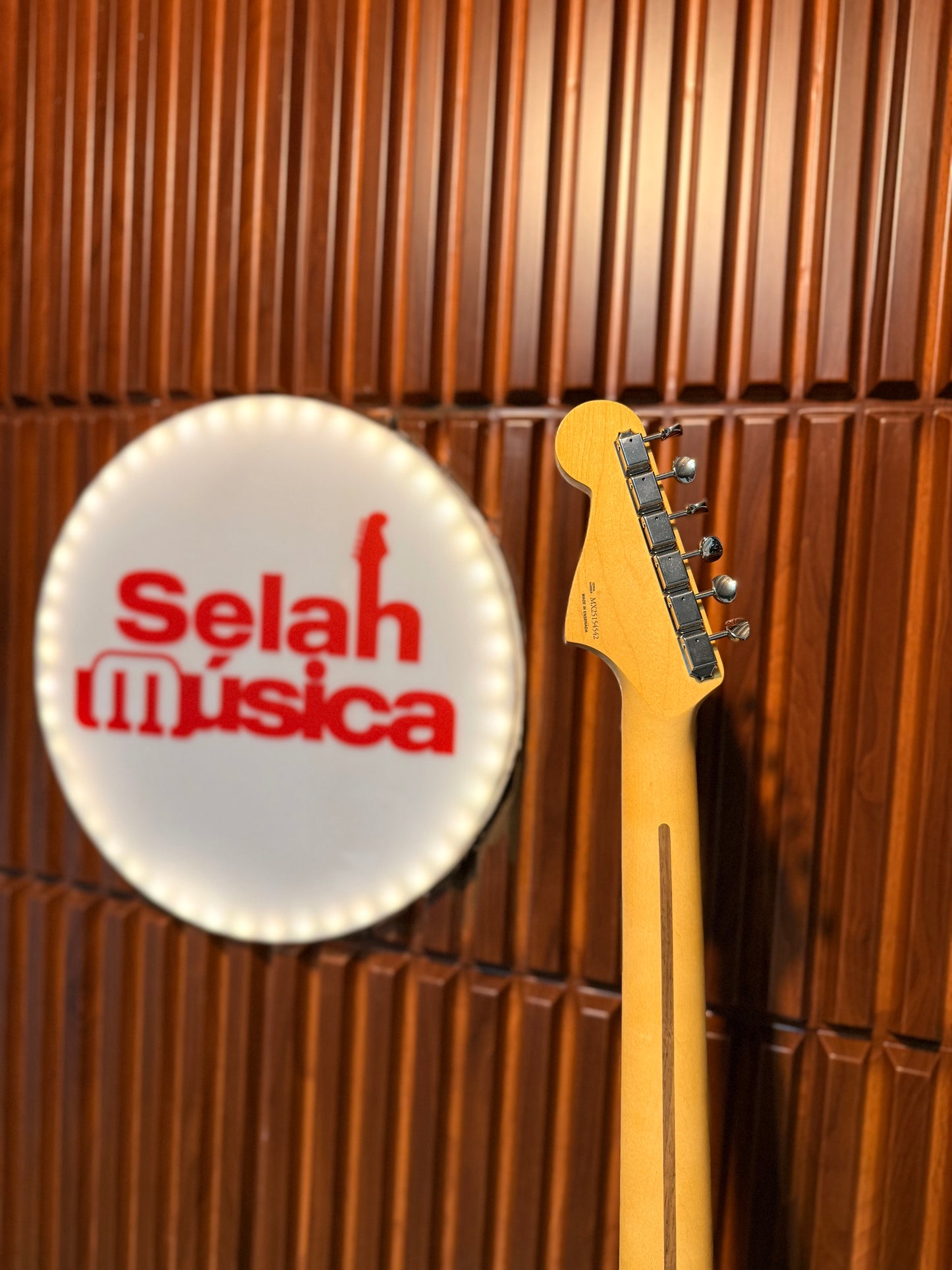 Guitara Eléctrica Fender Player II Jazzmaster