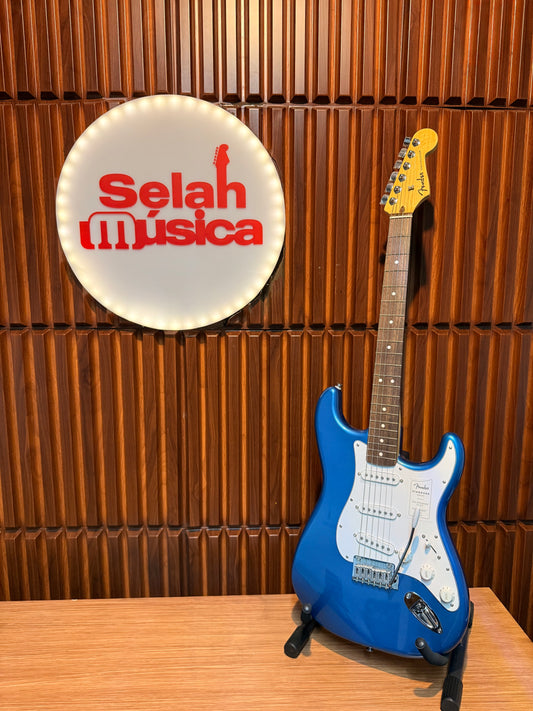 Guitarra Eléctrica Fender Standard Stratocaster Aqua Marine Metallic