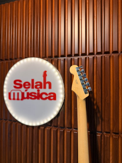 Guitarra Eléctrica Fender Standard Stratocaster Aqua Marine Metallic