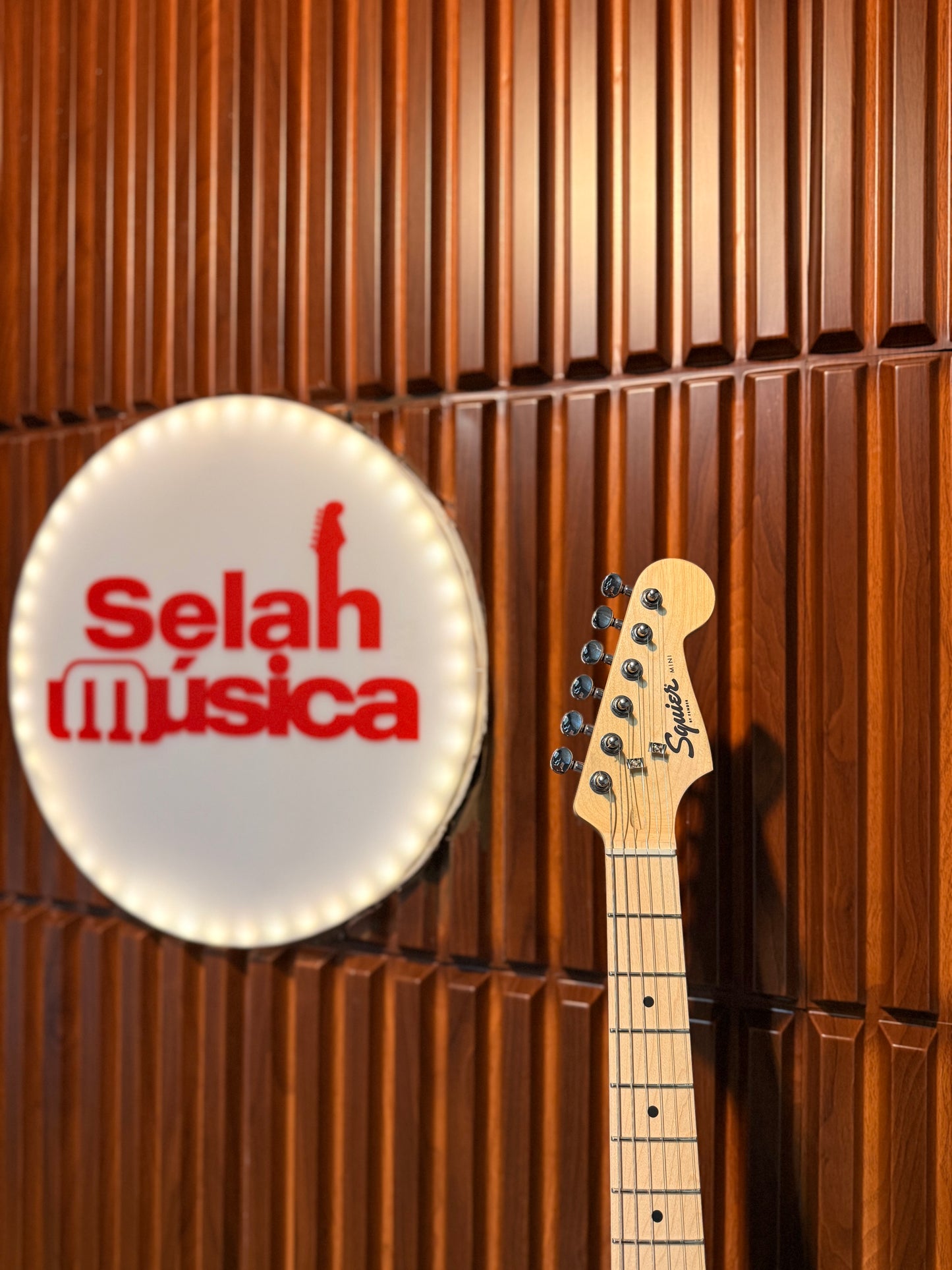 Guitarra Eléctrica Squier Mini Jazzmaster HH Daphne Blue