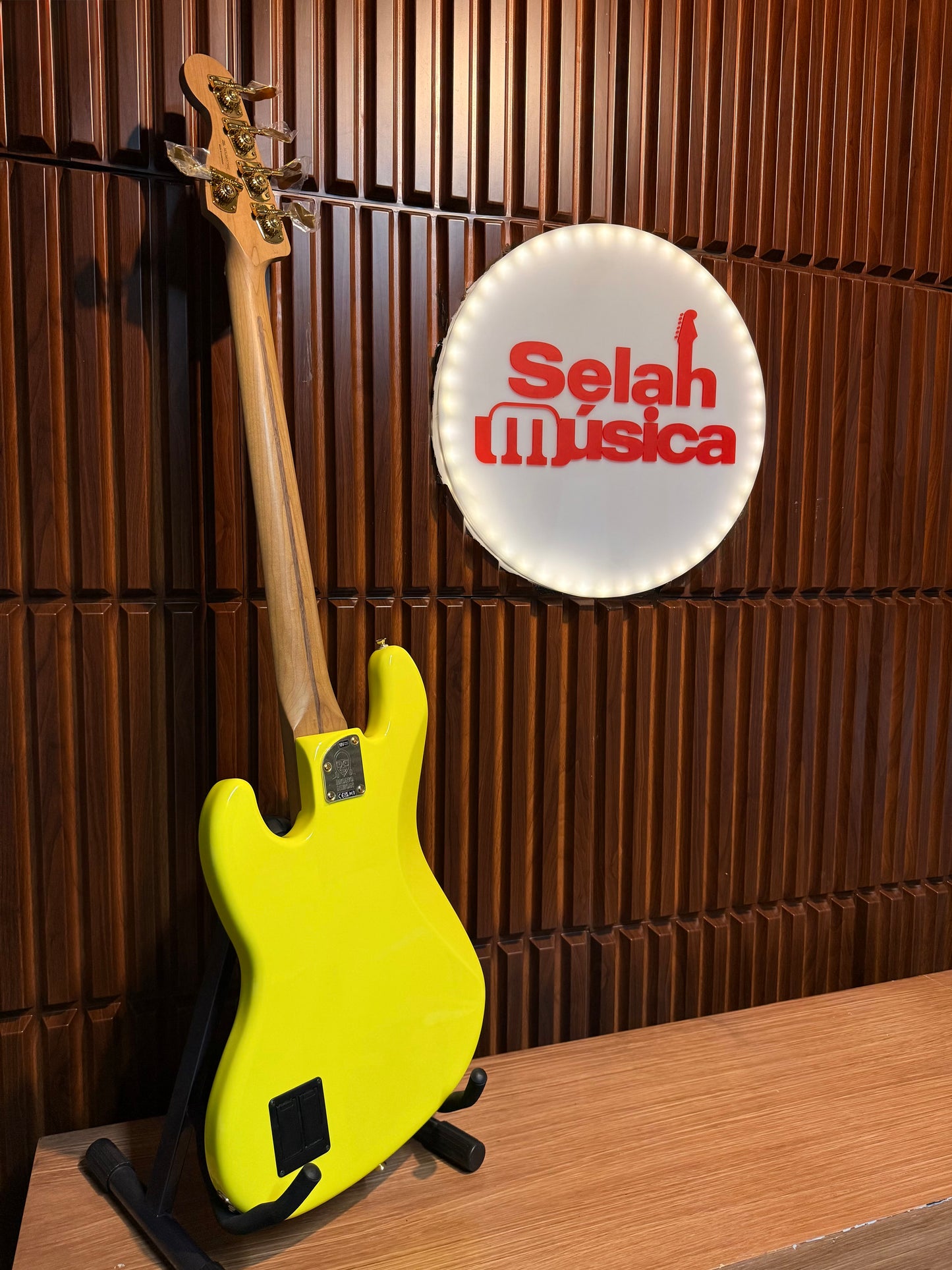 Bajo Eléctrico Fender MonoNeon Jazz Bass V Neon Yellow