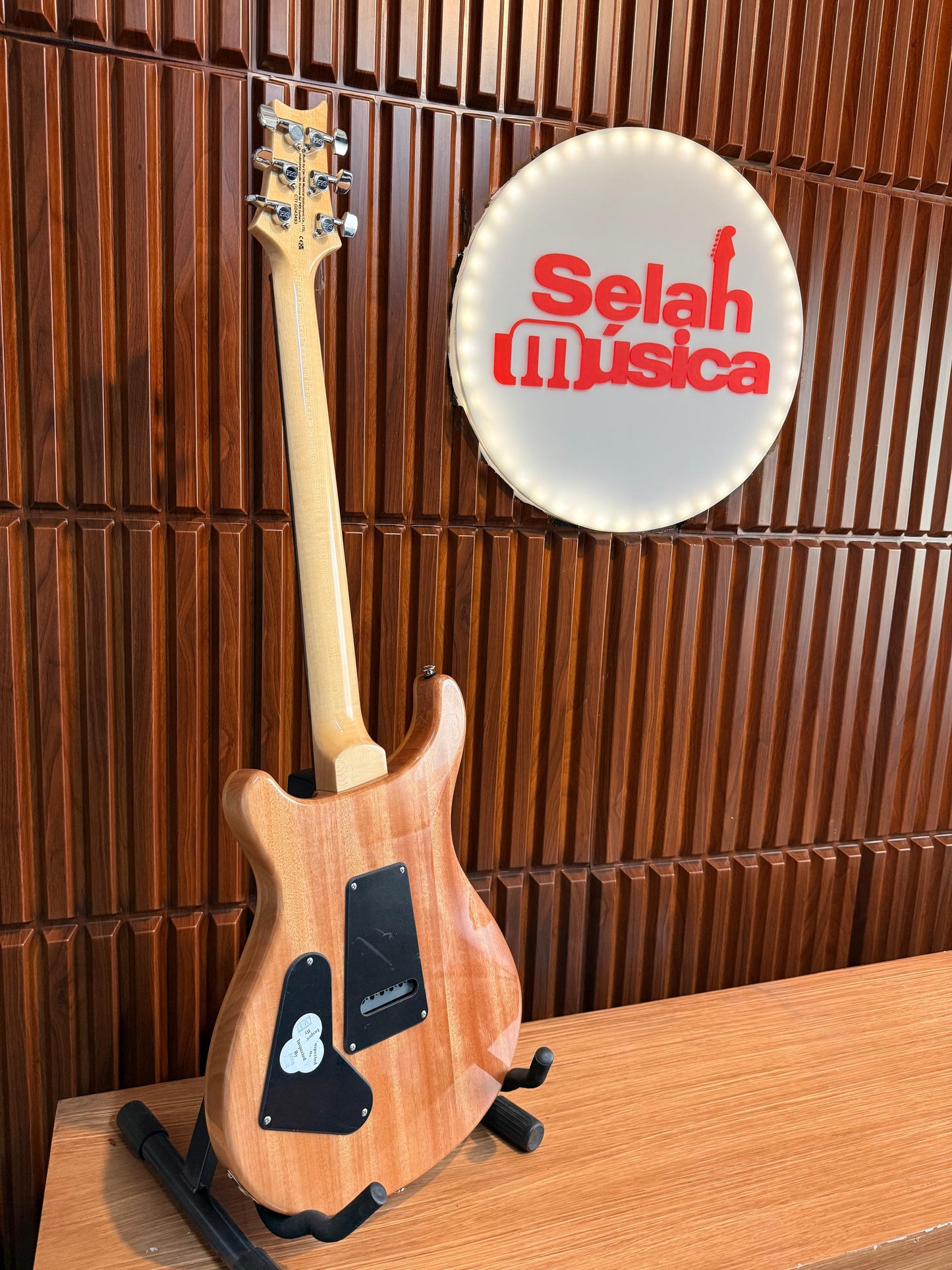 Guitarra PRS SE Custom Blue Fade Finish