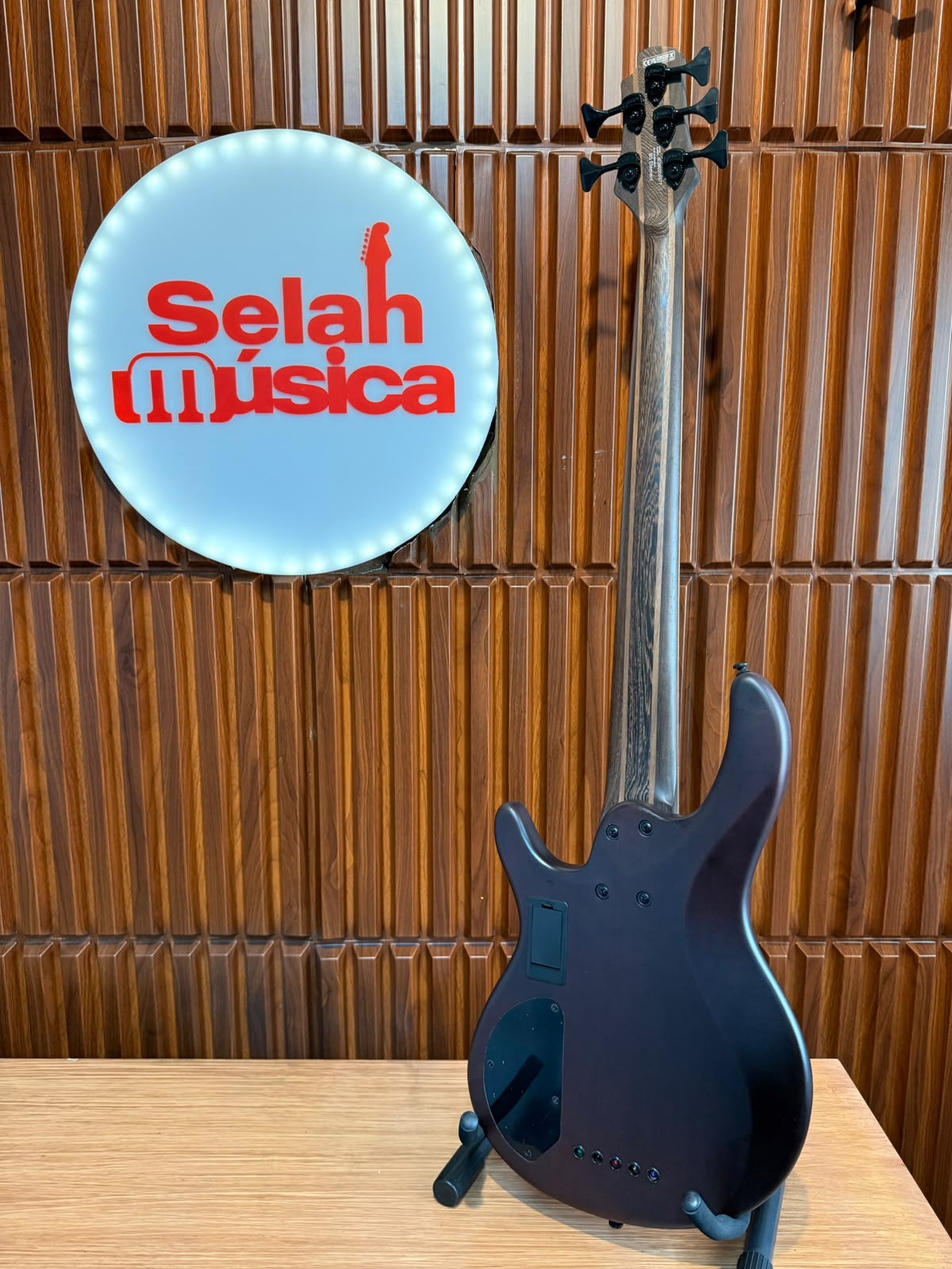 Bajo Eléctrico Cort Artisan B5 Element Open Pore Natural