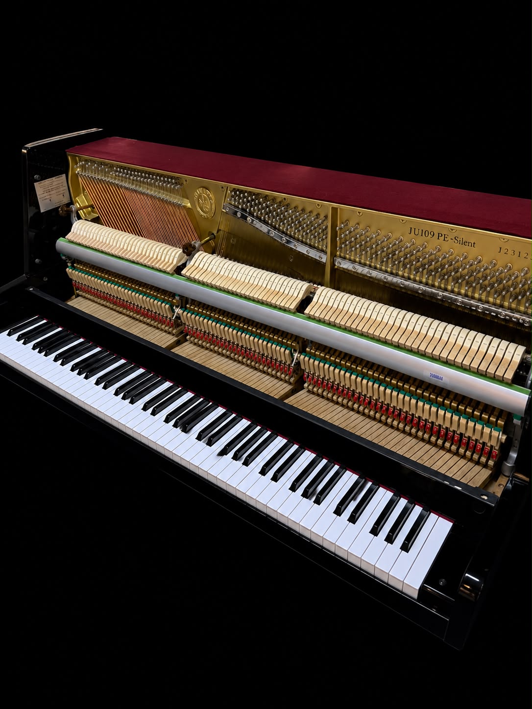 Piano Vertical Yamaha JU109 Silent BK Negro Pulido