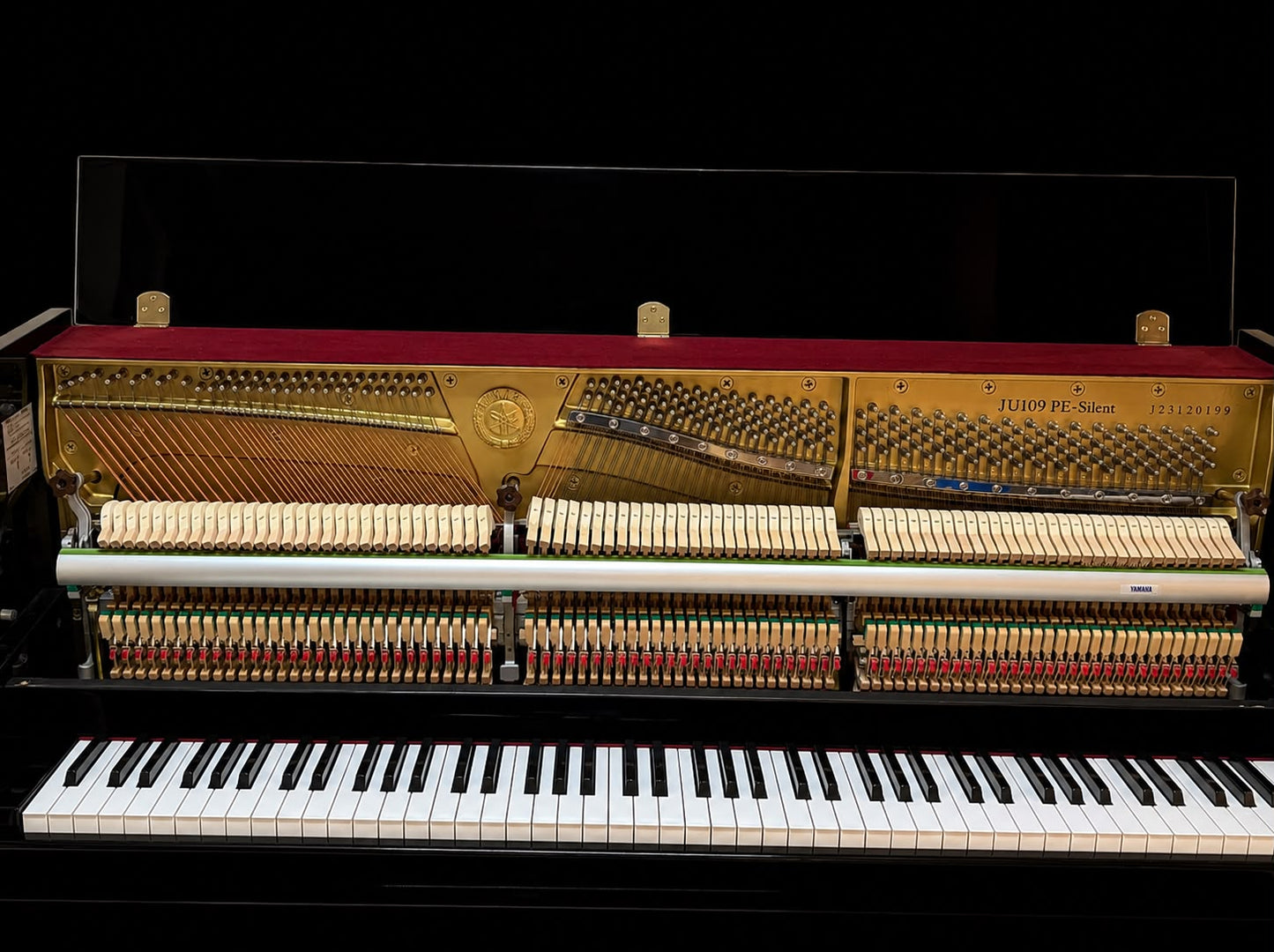 Piano Vertical Yamaha JU109 Silent BK Negro Pulido