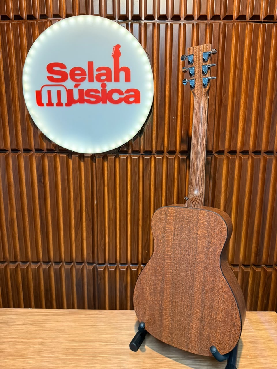 Guitarra Acústica Martin LX1 Little Martin