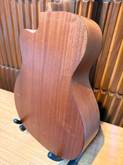 Guitarra Electroacústica Martin 000C Jr E