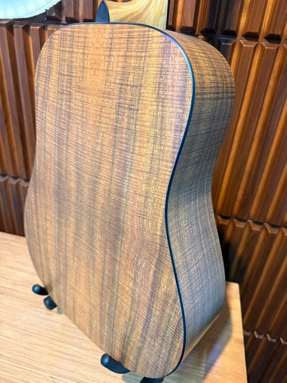 Guitarra Electroacústica Martin D-X1E