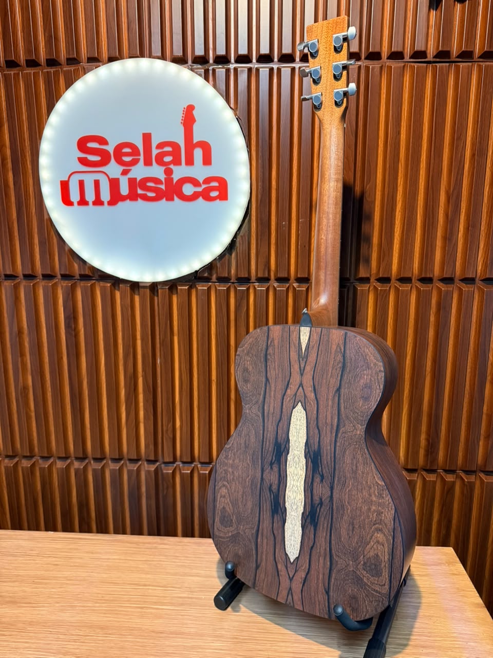 Guitarra Electroacústica Martin 00-X2E